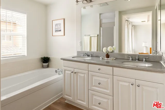 $875,000 | 710 South San Fernando Boulevard, Unit 104, Burbank, CA 91502