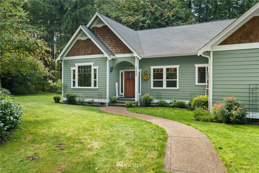 13039 Spindlewood Court Southwest Rochester, WA 98579 - Photo 4 of 40 Gallery Image 4