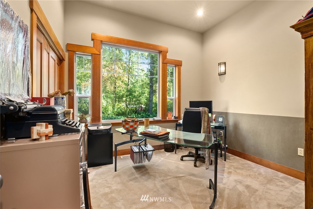 13039 Spindlewood Court Southwest Rochester, WA 98579 - Photo 10 of 40 Gallery Image 10