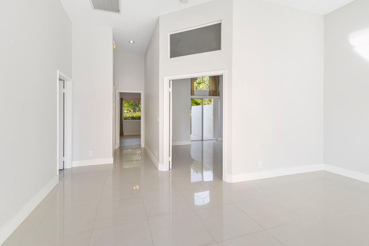 3807 Candlewood Court Boca Raton, FL 33487 - Photo 27 of 38 BRS Candlewood2 019