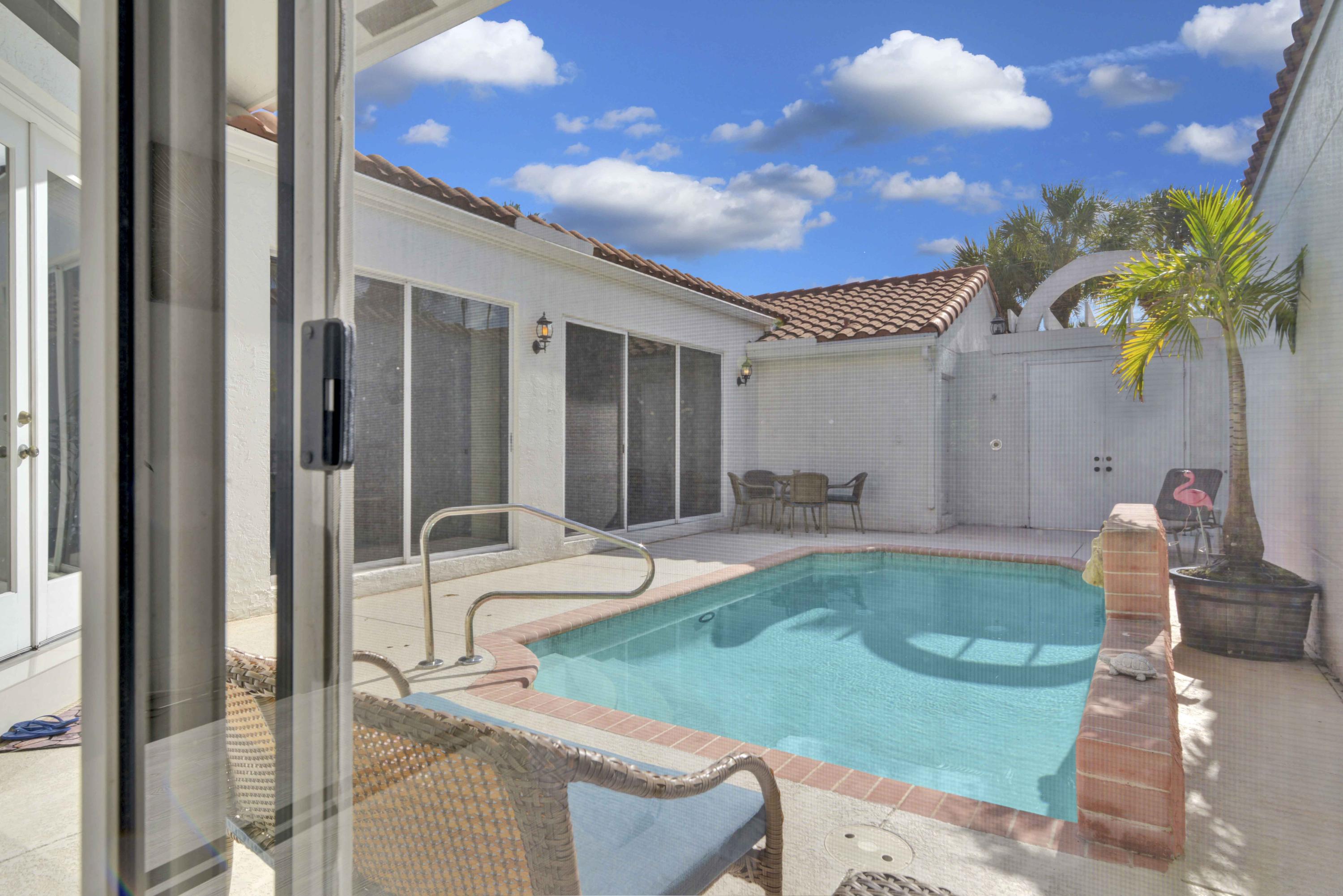 3807 Candlewood Court Boca Raton, FL 33487 - Photo 34 of 38 BRS Candlewood EVA_8184 048 29