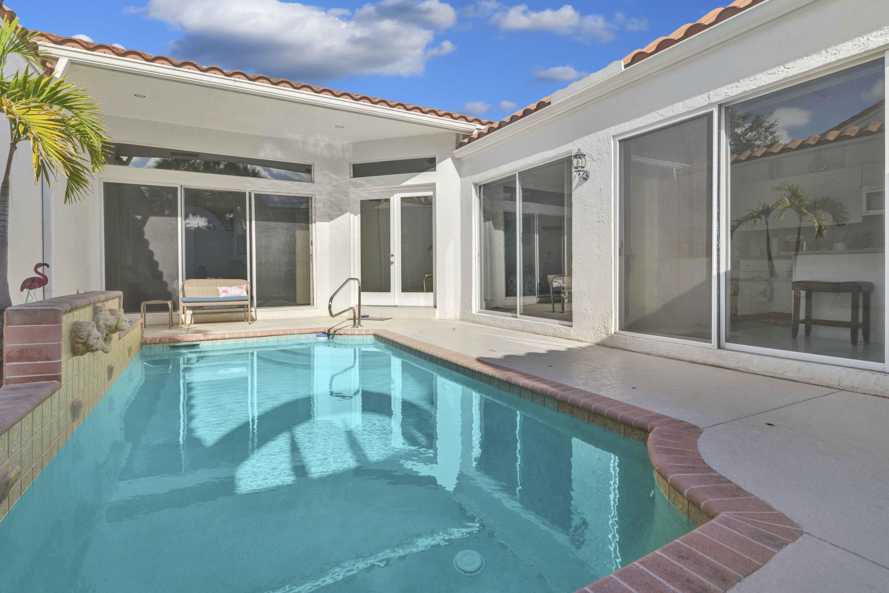 3807 Candlewood Court Boca Raton, FL 33487 - Photo 9 of 38 BRS Candlewood EVA_8201 065 36