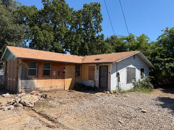 $139,000 | 3405 West Street, Redding, CA 96001