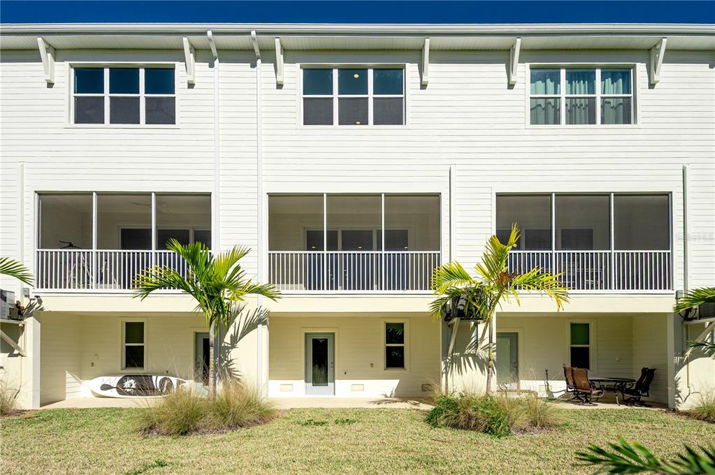 9964 Key Haven Road Seminole, FL 33777 - Photo 33 of 38