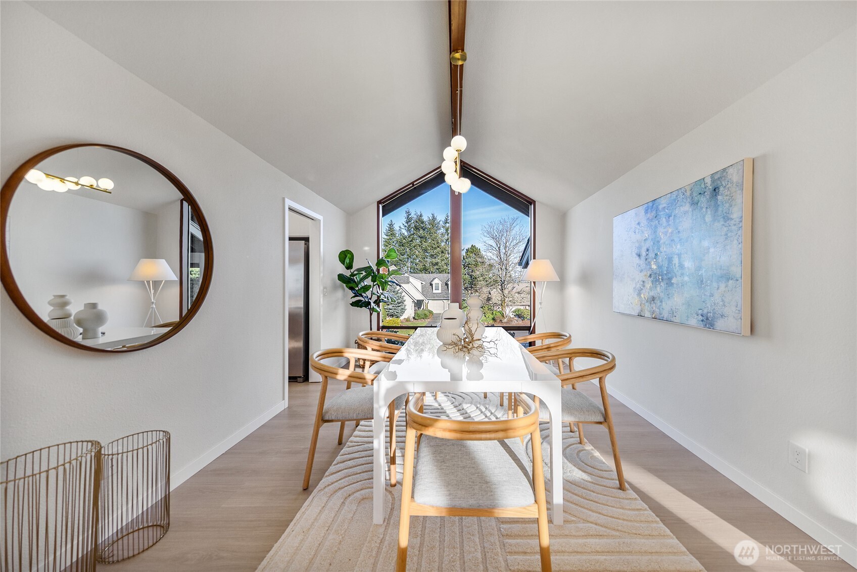 4727 155th Place Southeast Bellevue, WA 98006 - Photo 17 of 38 a view of a livingroom with furniture and wooden floor