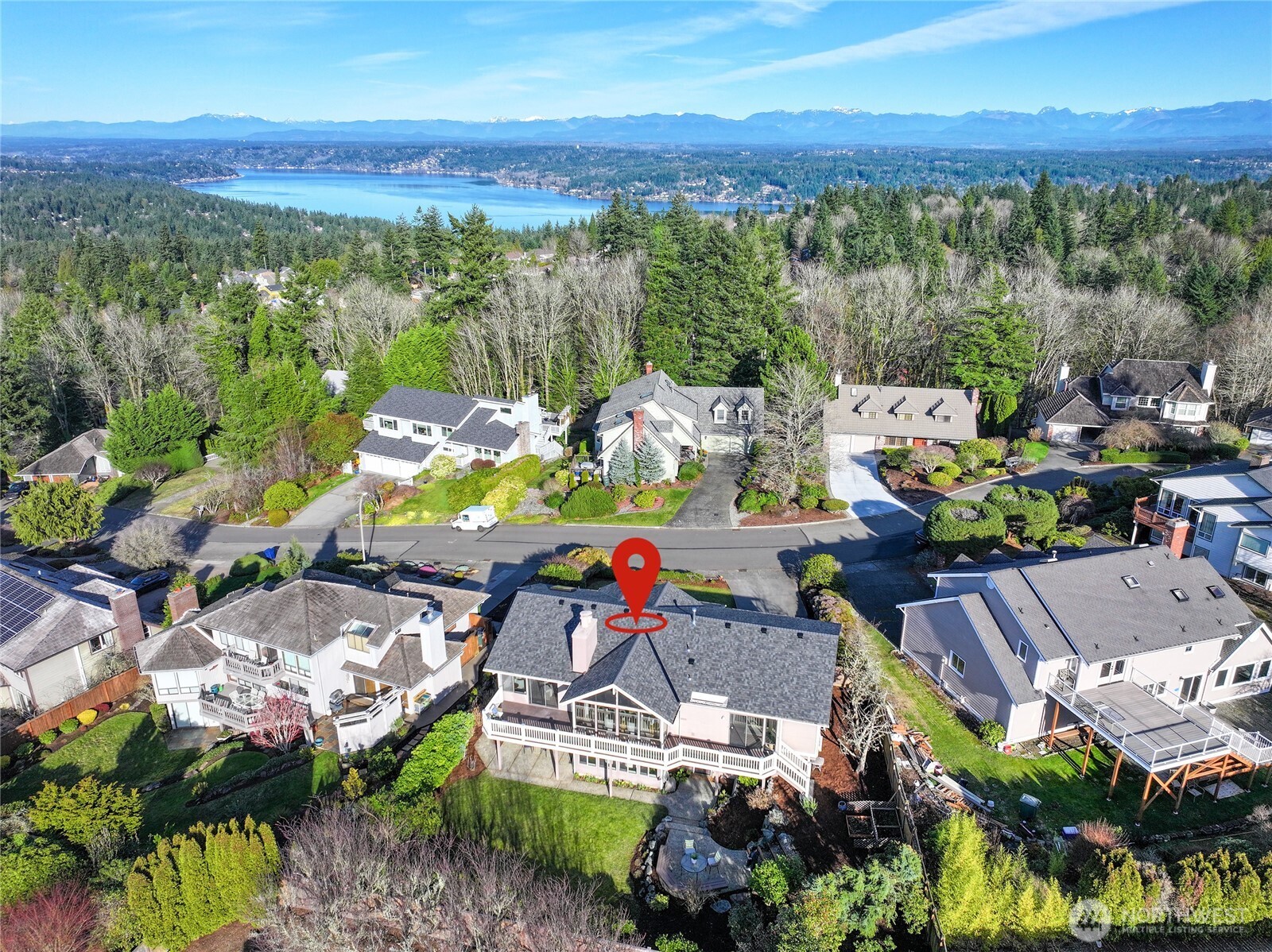 4727 155th Place Southeast Bellevue, WA 98006 - Photo 33 of 38 a view of a city