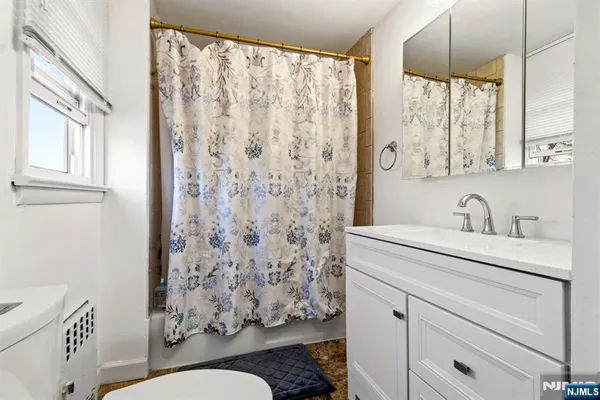 $749,999 | 351 Park Avenue, Rutherford, NJ 07070