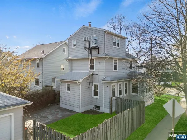 $749,999 | 351 Park Avenue, Rutherford, NJ 07070