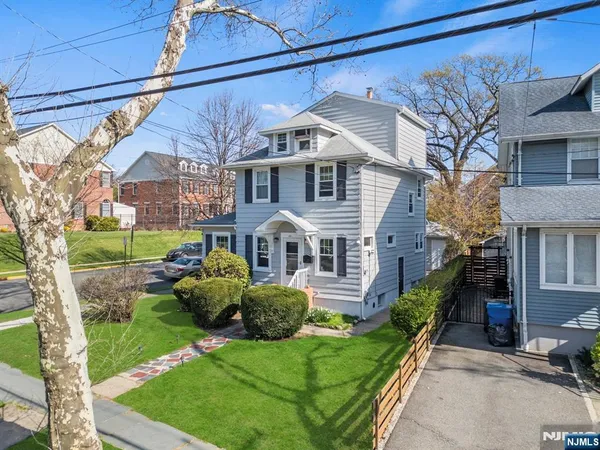 $749,999 | 351 Park Avenue, Rutherford, NJ 07070