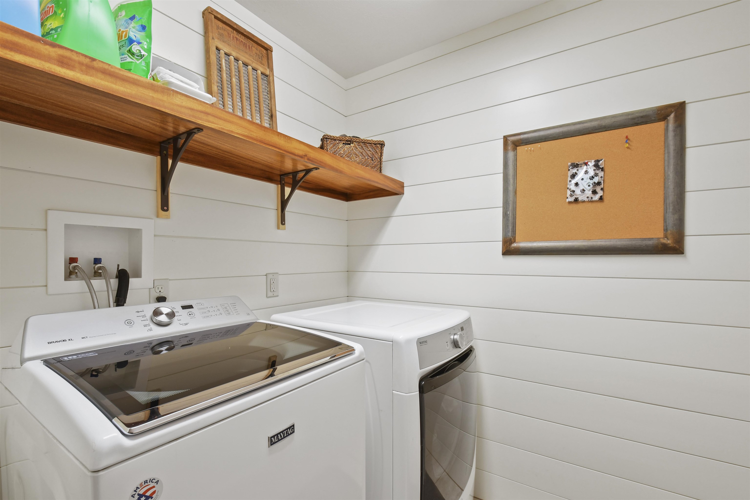 80 Dutton Road Pelham, NH 03076 - Photo 22 of 40 Gallery Image 22