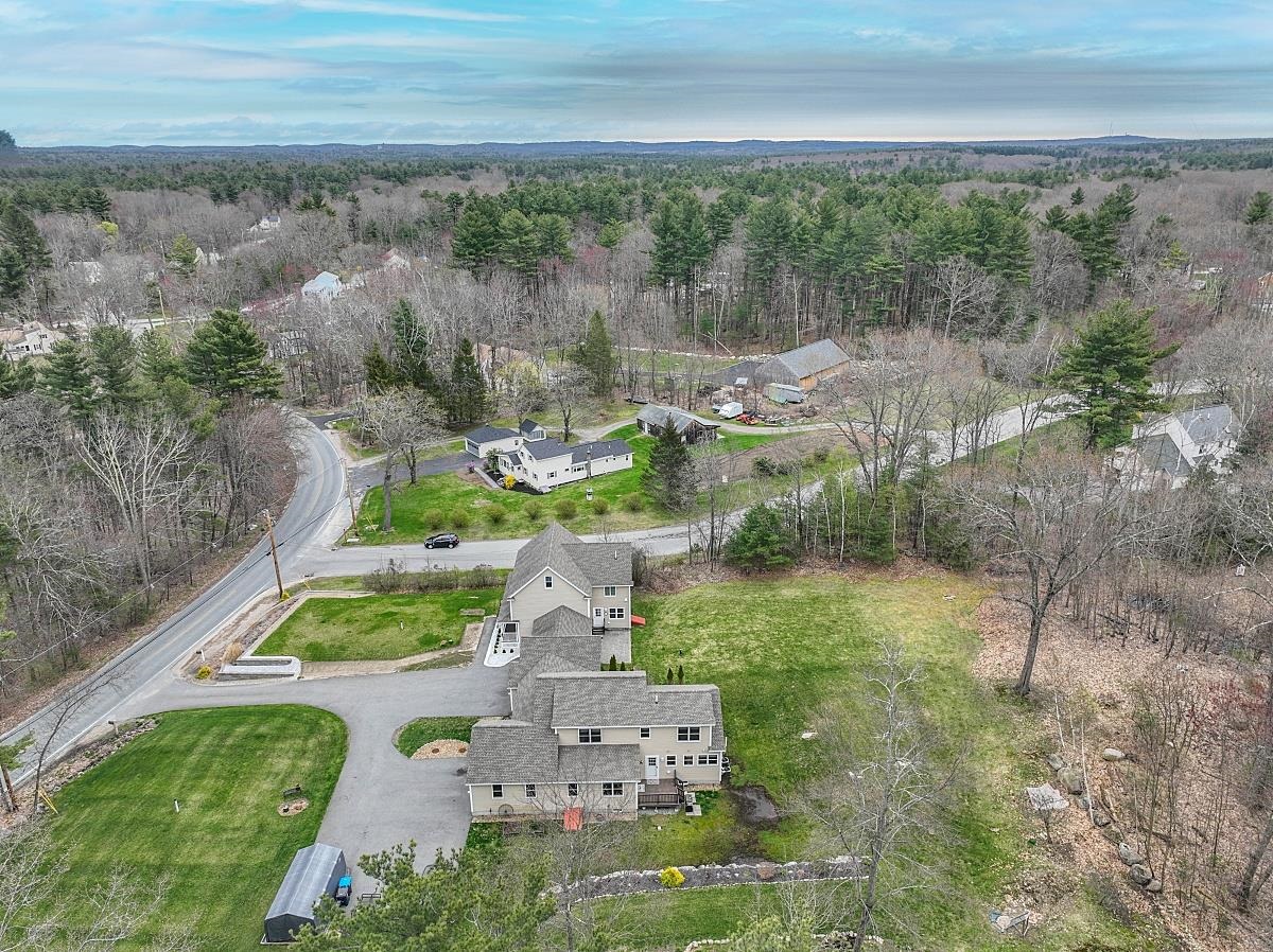 80 Dutton Road Pelham, NH 03076 - Photo 39 of 40 Gallery Image 39