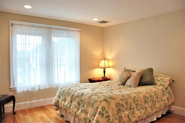 12 Richards Road Hull, MA 02045 - Photo 27 of 30 Gallery Image 27