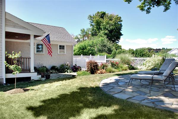 12 Richards Road Hull, MA 02045 - Photo 3 of 30 Gallery Image 3