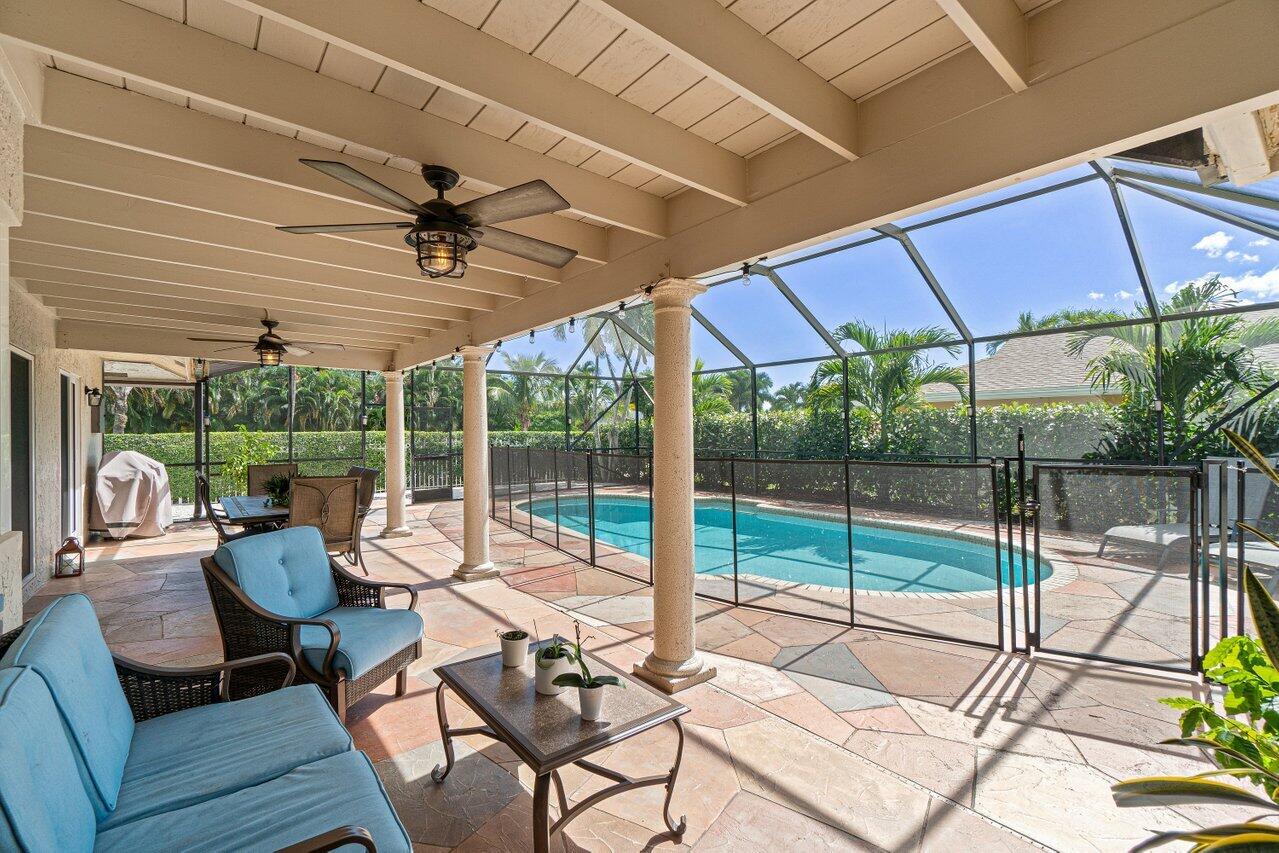 17335 Lake Park Road Boca Raton, FL 33487 - Photo 25 of 31 031-17335LakeParkRoad-BocaRaton-FL-33487