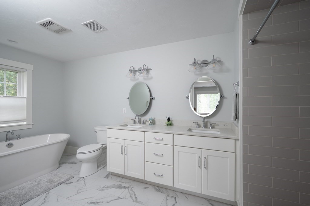 2 Timber Ridge Lane Kingston, MA 02364 - Photo 24 of 39 Gallery Image 24