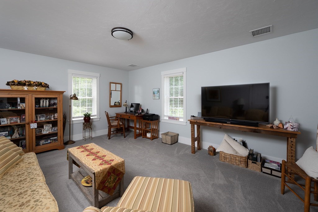 2 Timber Ridge Lane Kingston, MA 02364 - Photo 29 of 39 Gallery Image 29