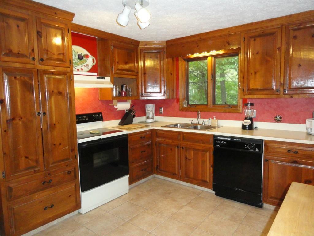 102 Lone Pine Road North Waterboro, ME 04061 - Photo 20 of 31 Kitchen