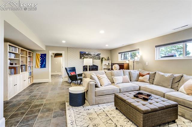 8 Midland Road Colorado Springs, CO 80906 - Photo 33 of 50 Gallery Image 33