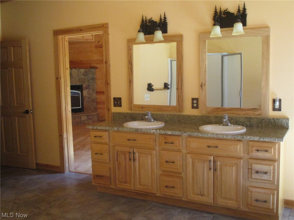 6547 Fay Road Painesville, OH 44077 - Photo 10 of 28 Gallery Image 10