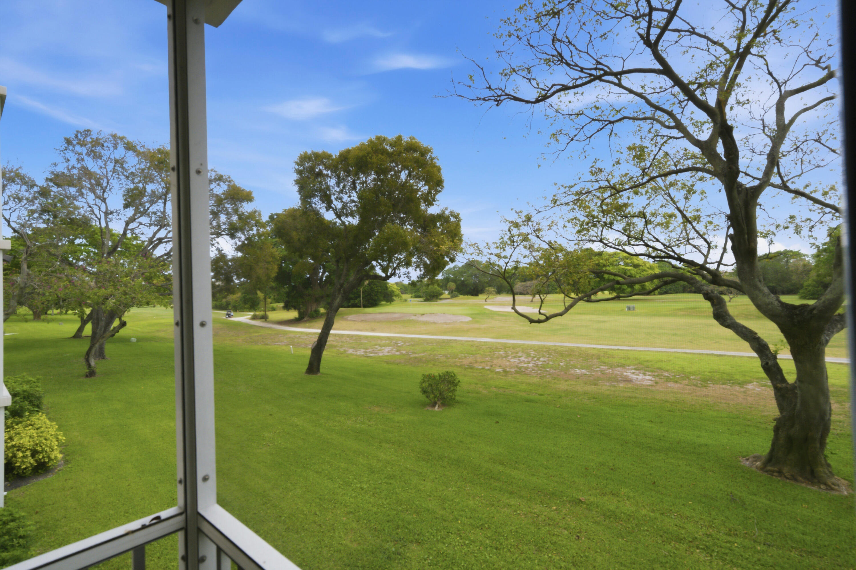 3100 North Palm Aire Drive, Unit 208 Pompano Beach, FL 33069 - Photo 13 of 24 3100 N Palm Aire Dr Pompano Beach, Fl