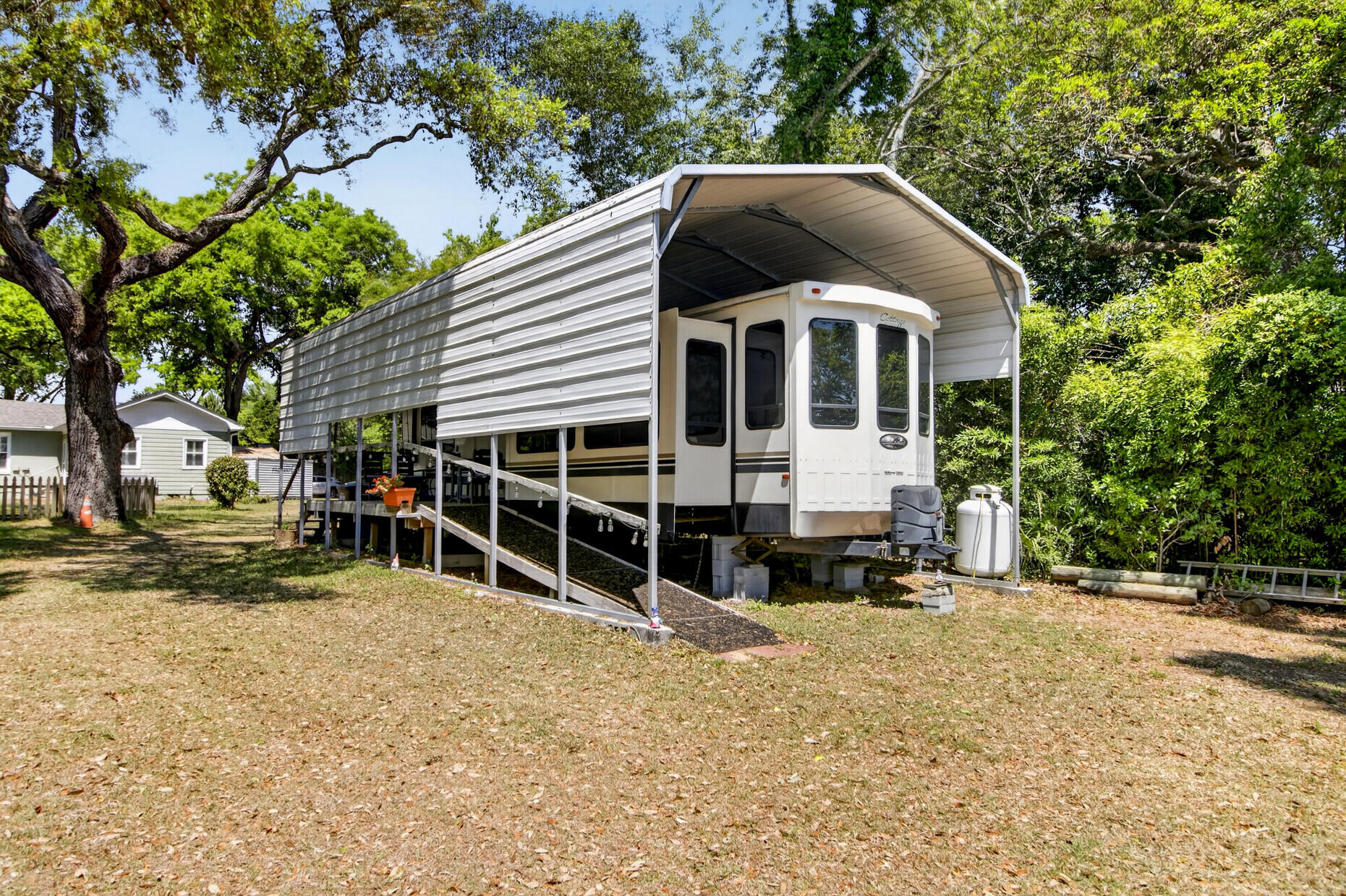 1223 Stone Post Road Charleston, SC 29412 - Photo 63 of 67 40_40_mls