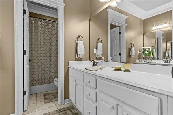 $325,000 | 162 Pinewood Avenue, Pineville, LA 71360