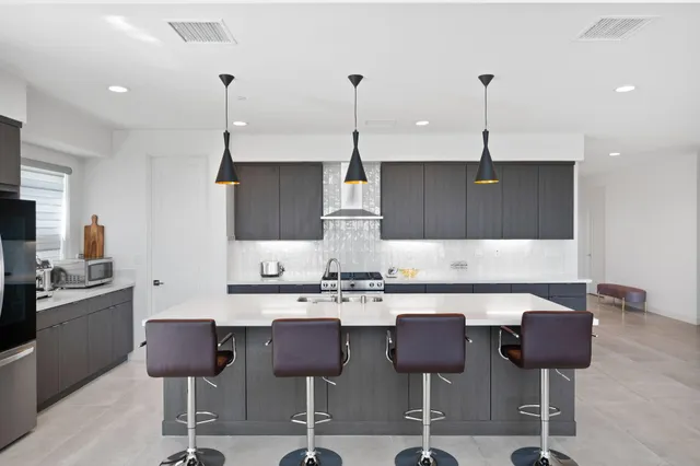 $8,499 | 3618 Taylor Drive, Palm Springs, CA 92262