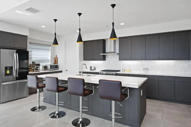 $8,499 | 3618 Taylor Drive, Palm Springs, CA 92262