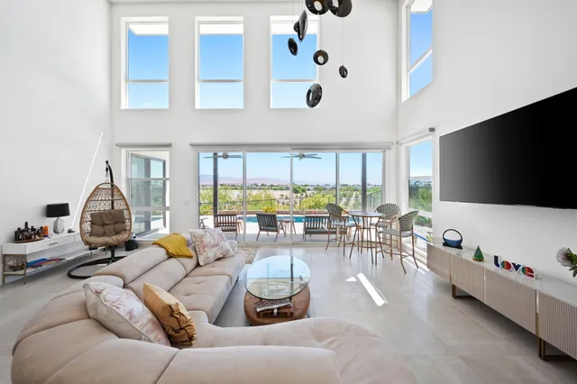 $8,499 | 3618 Taylor Drive, Palm Springs, CA 92262