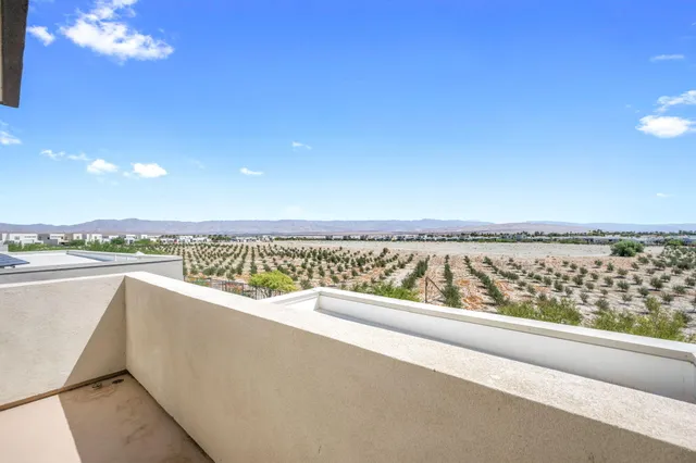 $8,499 | 3618 Taylor Drive, Palm Springs, CA 92262