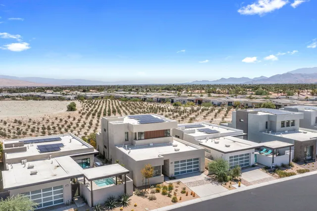 $8,499 | 3618 Taylor Drive, Palm Springs, CA 92262
