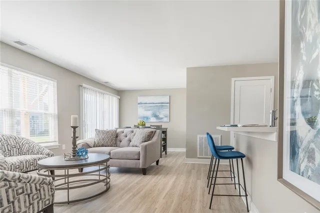 $2,450 | 11 Erie Ridge Drive, Unit 503, Henrietta, NY 14467