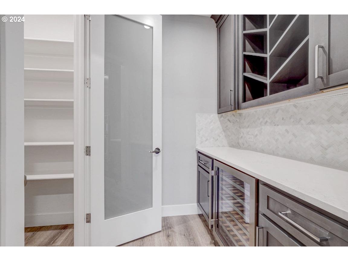 4120 South 17th Way Ridgefield, WA 98642 - Photo 10 of 20 a view of an empty walk in closet