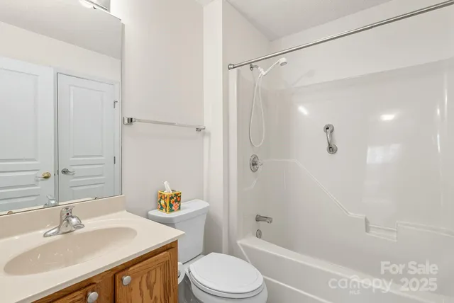 $263,000 | 150 Deermouse Way, Unit 2601, Hendersonville, NC 28792