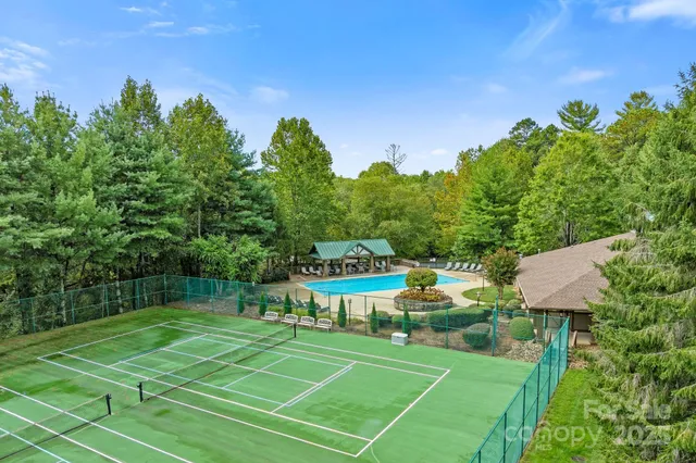 $263,000 | 150 Deermouse Way, Unit 2601, Hendersonville, NC 28792