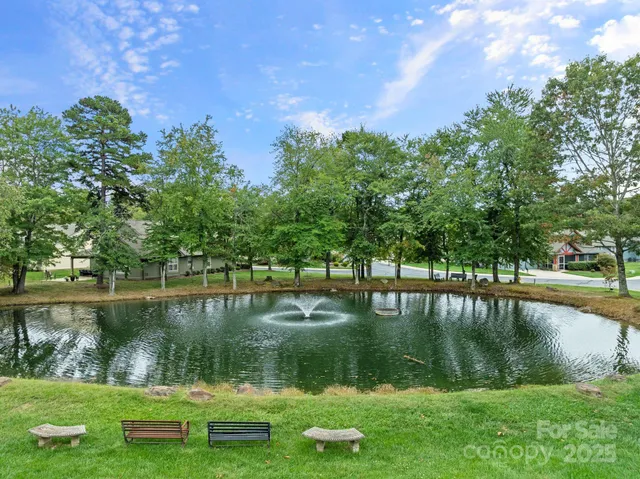 $263,000 | 150 Deermouse Way, Unit 2601, Hendersonville, NC 28792