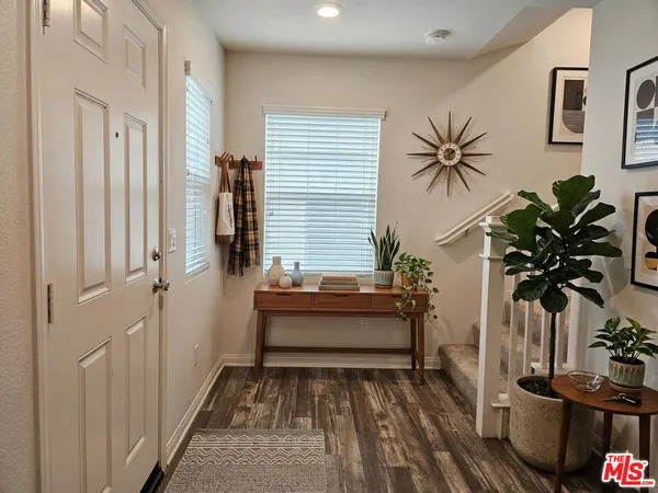 $3,599 | 7256 Cherry Lane, Van Nuys, CA 91405