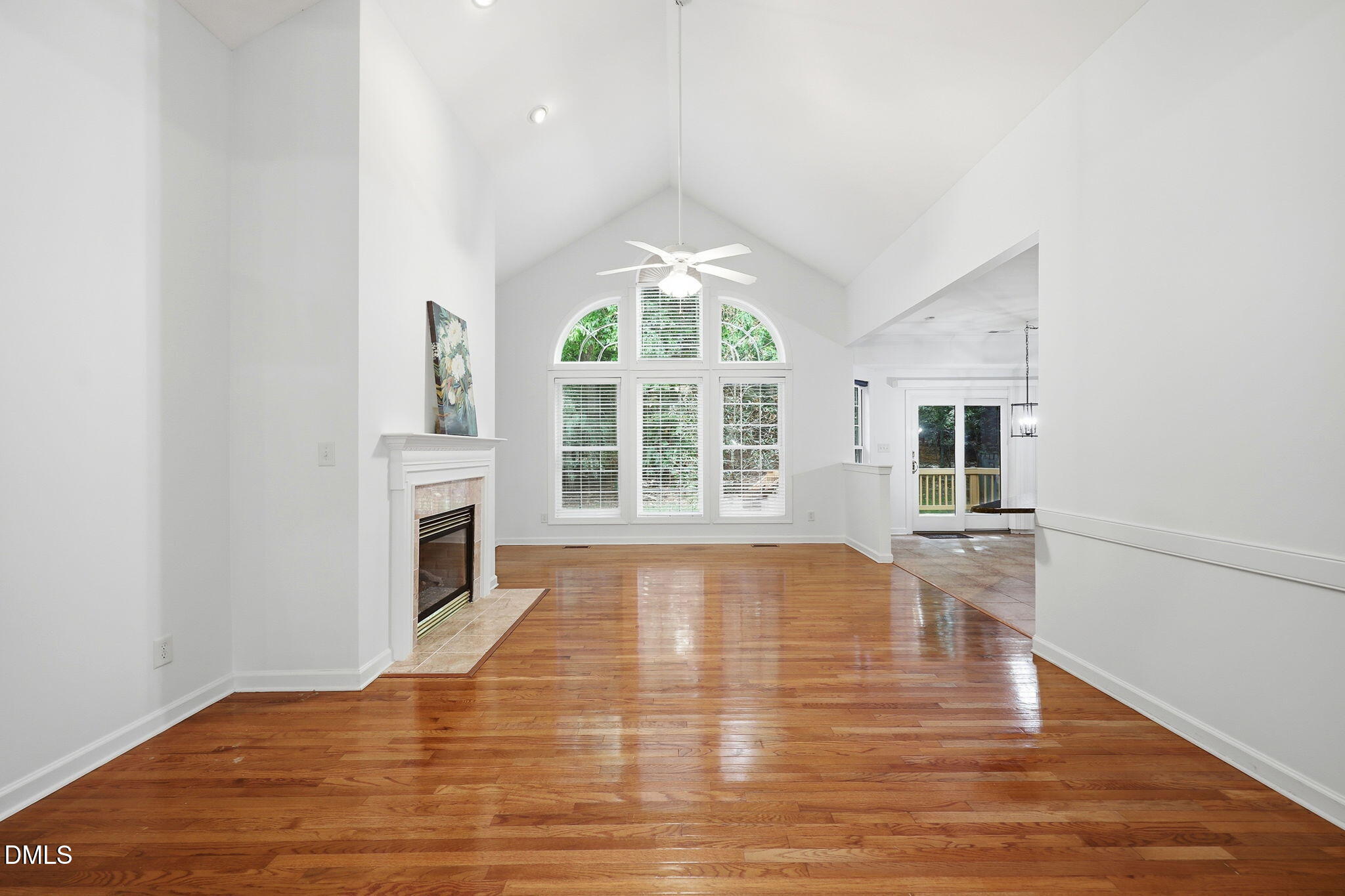 1524 Wood Spring Court Raleigh, NC 27614 - Photo 13 of 58 26-web-or-mls-IMG_7765