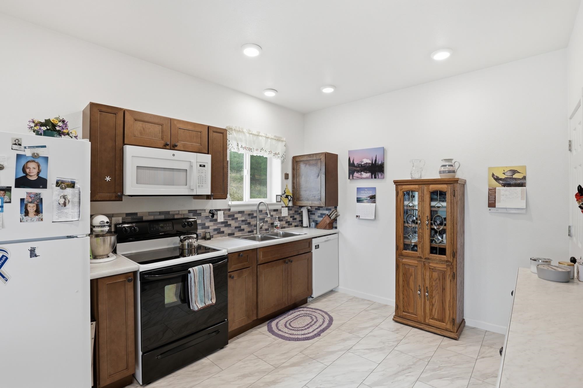 2416 West Hazard Road Spokane, WA 99208 - Photo 38 of 45