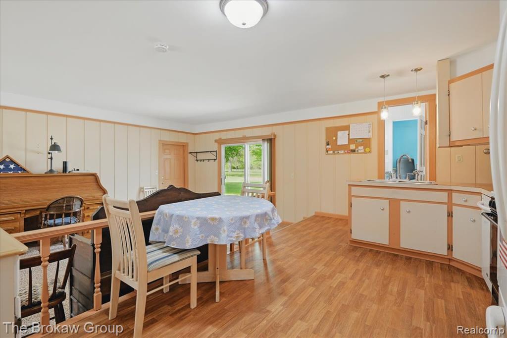 5388 East Potter Road Burton, MI 48509 - Photo 21 of 44 Gallery Image 21