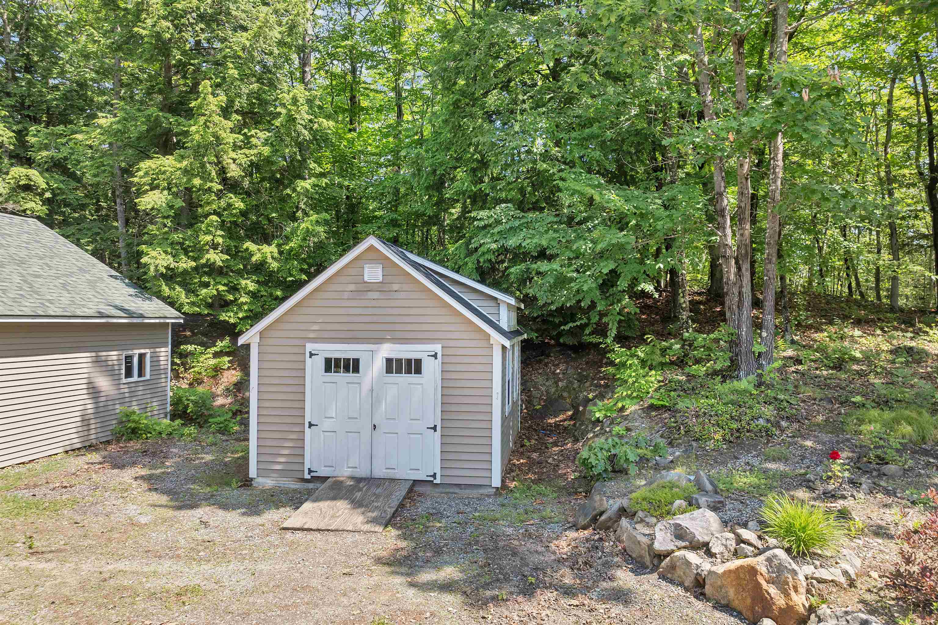 590 Shaker Road Canterbury, NH 03224 - Photo 5 of 50