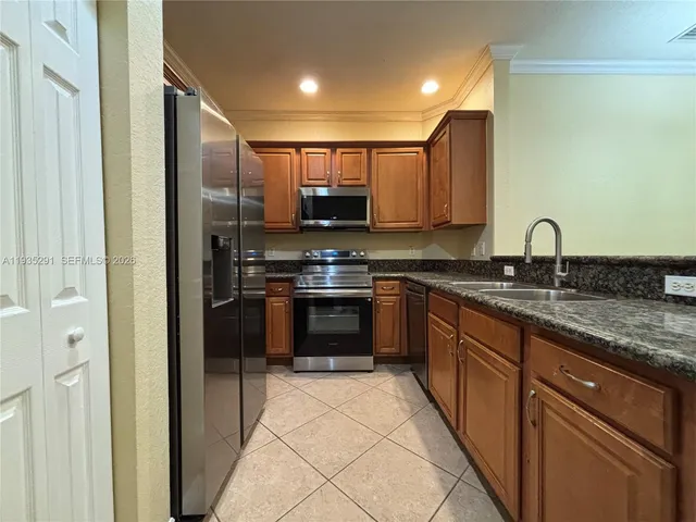 $2,700 | 9053 Plymouth Place, Tamarac, FL 33321