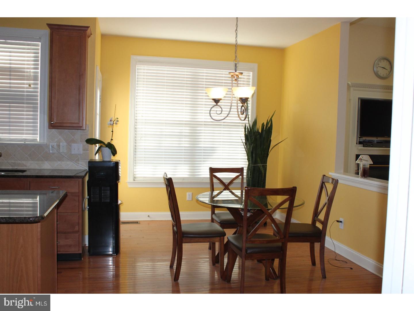 2064 Brookshire Road Buckingham, PA 18925 - Photo 11 of 25 Breakfast Room