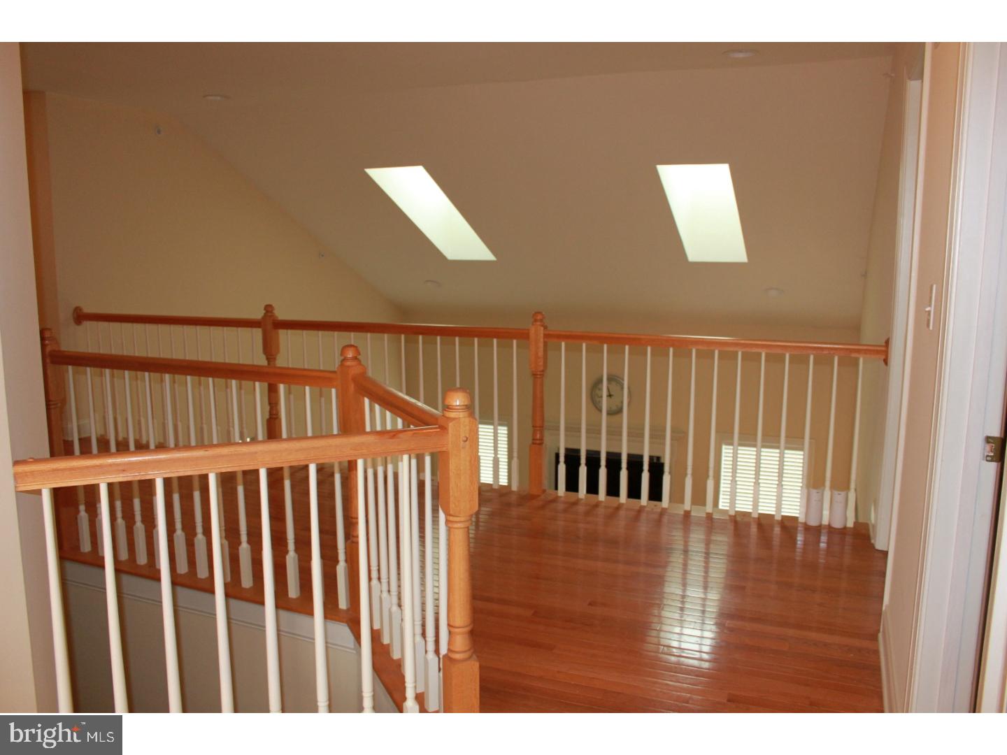 2064 Brookshire Road Buckingham, PA 18925 - Photo 14 of 25 Hallway