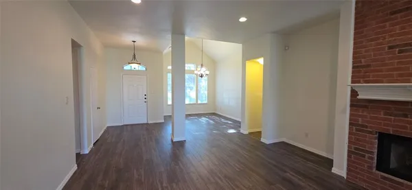 $2,695 | 629 Dorchester Drive, Mansfield, TX 76063