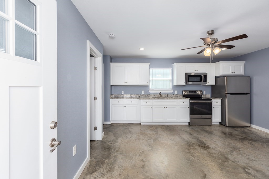 353 Fm 1475 Huntington, TX 75949 - Photo 9 of 31