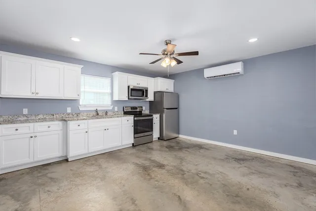 $949,921 | 353 Fm 1475, Huntington, TX 75949