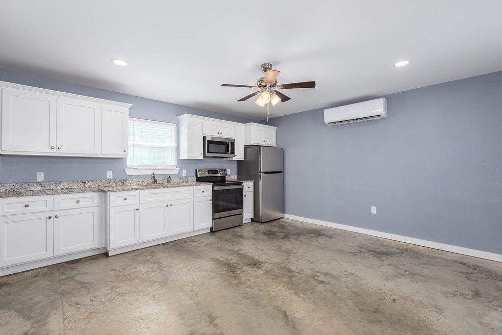 353 Fm 1475 Huntington, TX 75949 - Photo 10 of 31