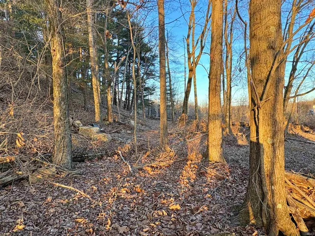 $94,500 | 4279 East County Road 900 South, Stendal, IN 47585