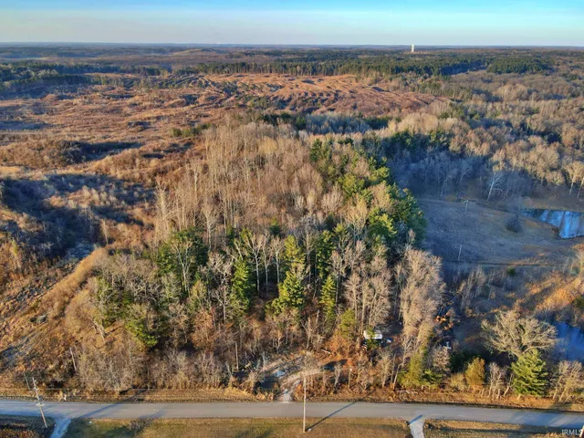 $94,500 | 4279 East County Road 900 South, Stendal, IN 47585